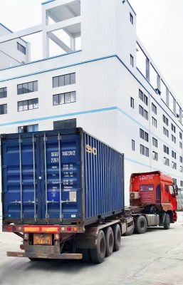 國際集裝箱（貨柜）運輸